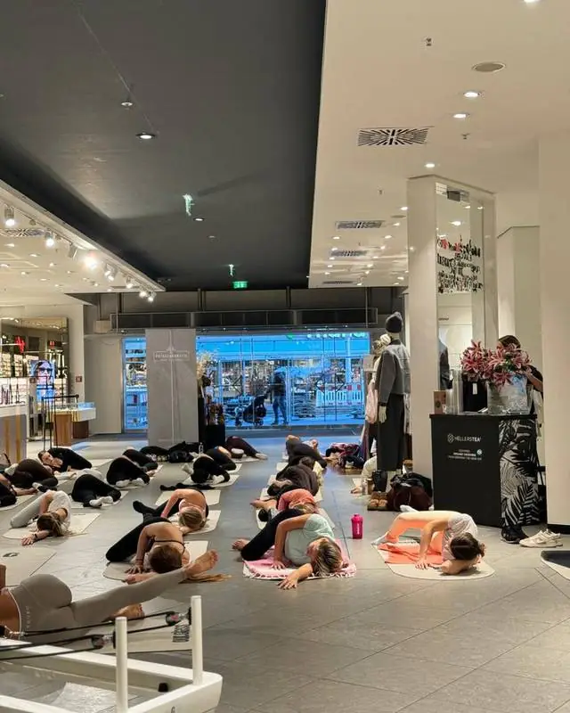 our.class Pilates bei Breuninger Karlsruhe
